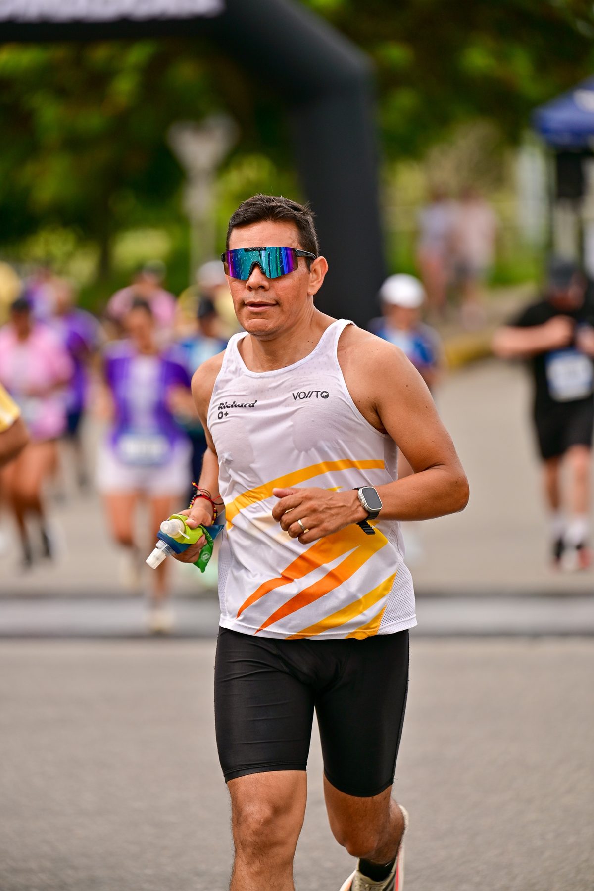 Fotografía de atletismo y running en la carrera Corremitierra — Ritmo