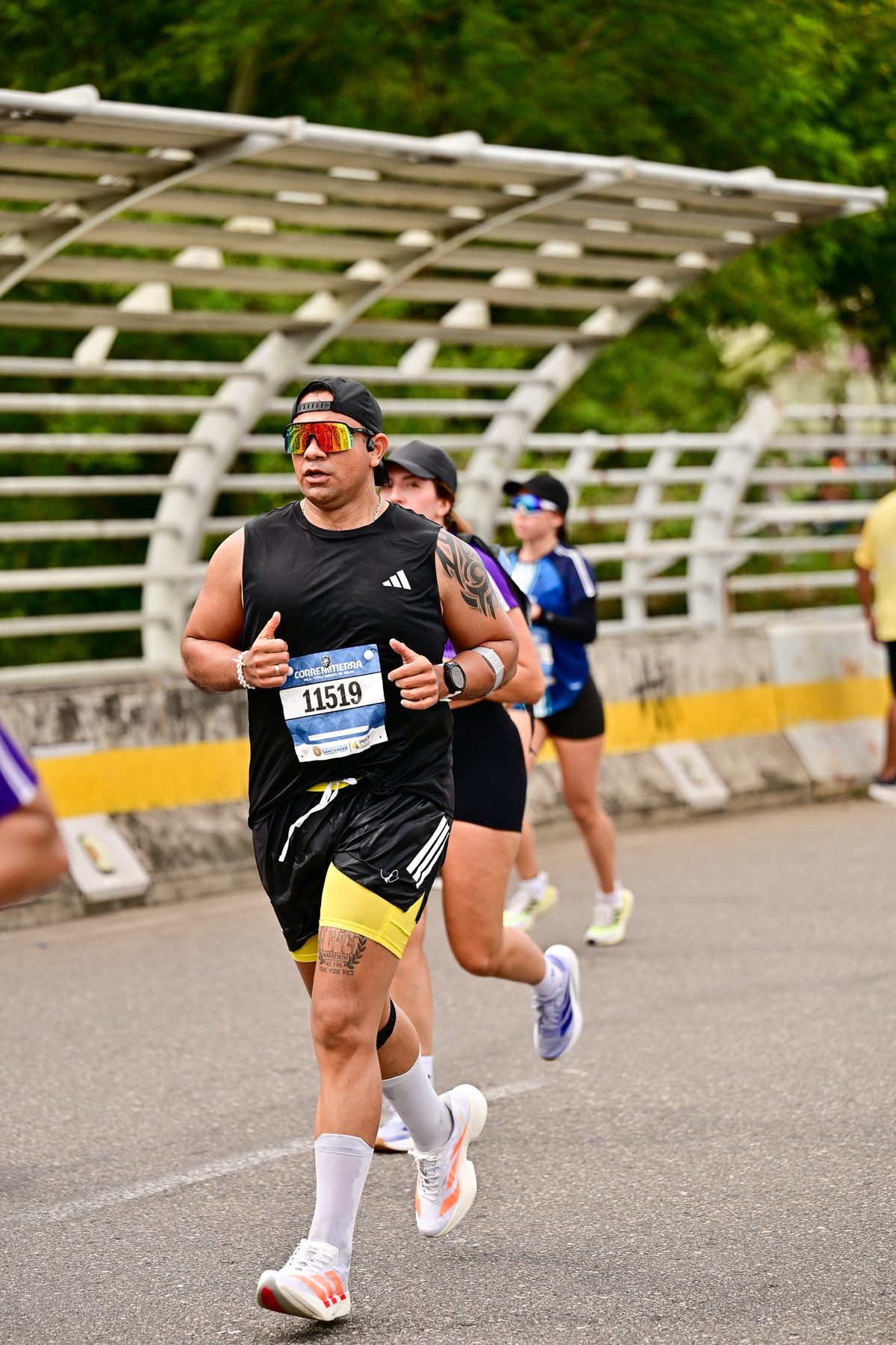 Fotografía de atletismo y running en la carrera Corremitierra — Puente