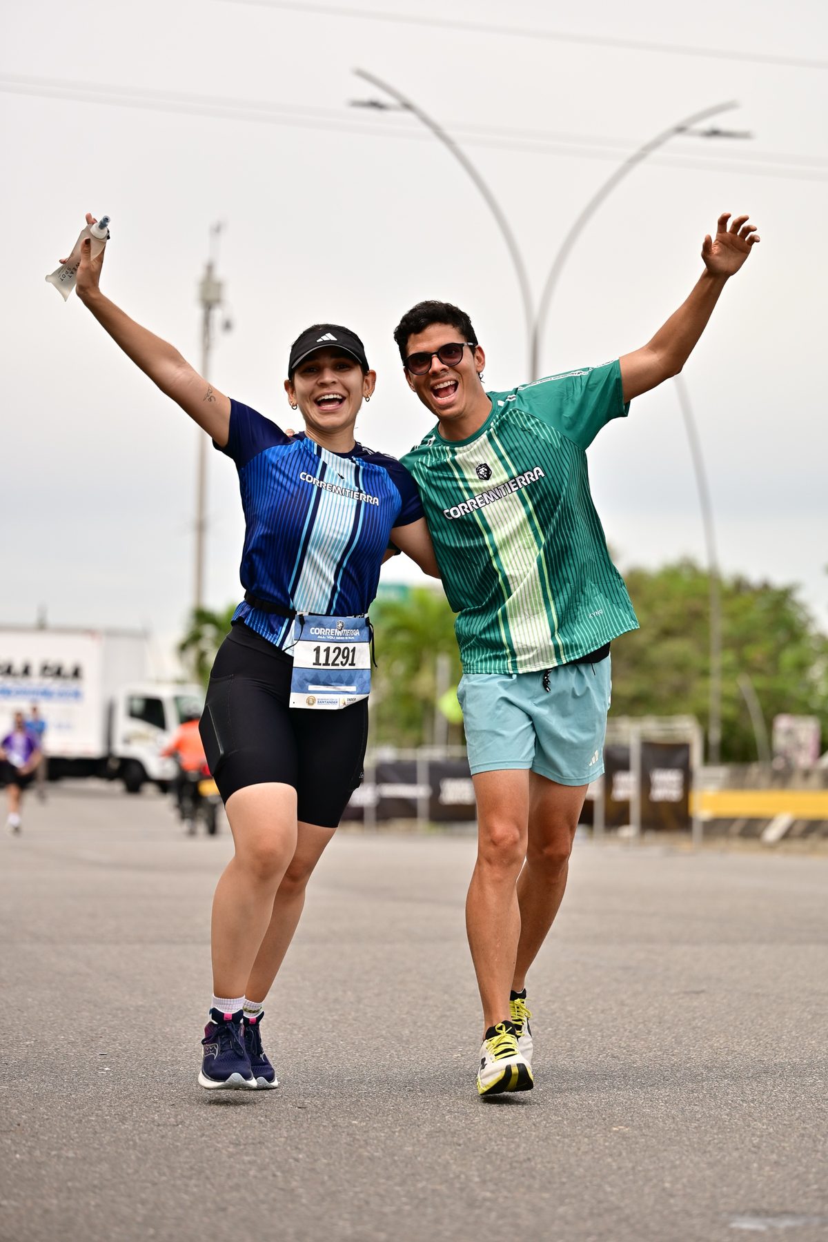 Fotografía de atletismo y running en la carrera Corremitierra — Alegría