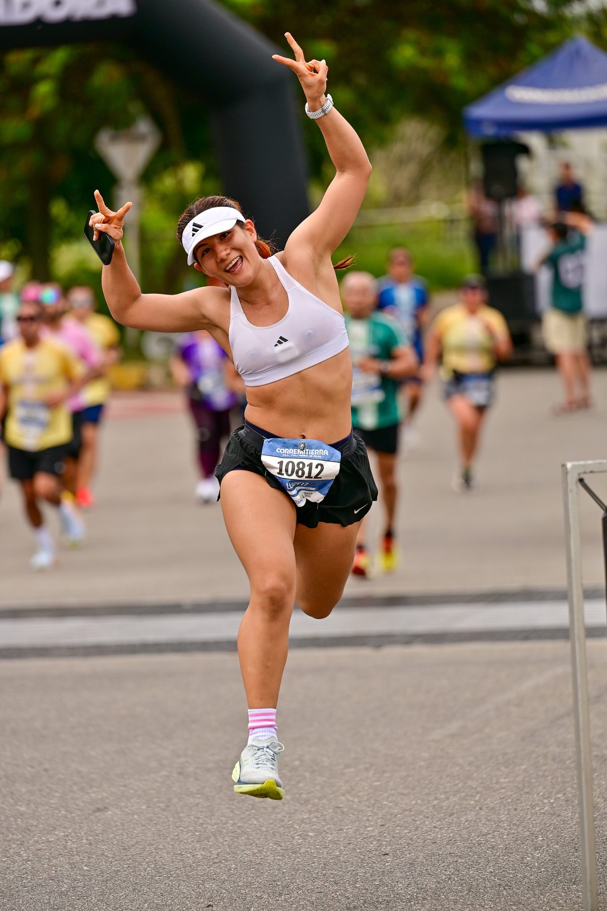 Fotografía de atletismo y running en la carrera Corremitierra — Salto