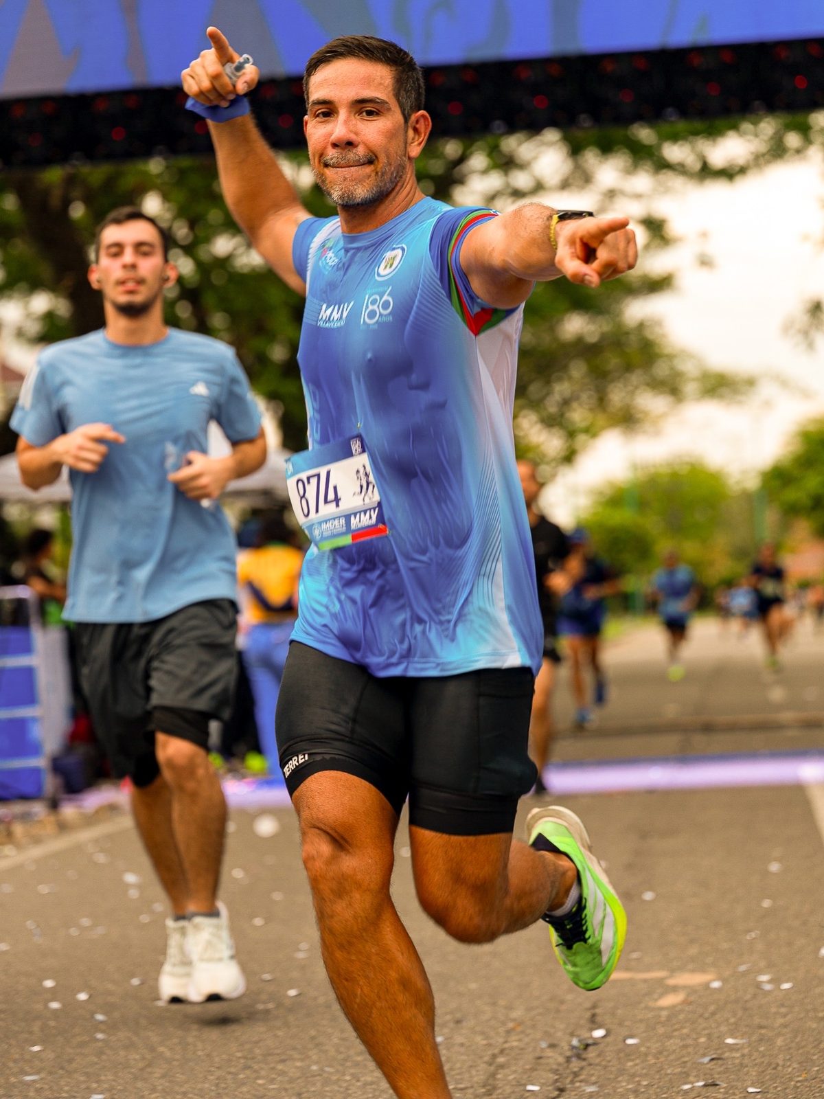 Fotografía de atletismo y running en la Media Maratón de Villavicencio — Rumbo a meta